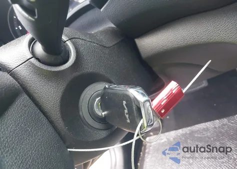 2022 Kia Forte Lxs z USA, uszkodzony, nr VIN 3KPF24AD7NE462499